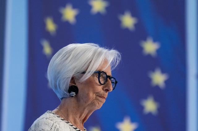 30 April 2026, Hesse, Frankfurt/M.: Christine Lagarde, President of the European Central Bank (ECB), speaks at the press conference after the ECB Governing Council meeting. Photo: Florian Wiegand/dpa