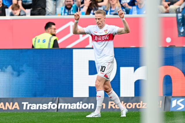02 May 2026, Baden-Wuerttemberg, Sinsheim: Stuttgart's Chris Fuehrich celebrates scoring his side's first goal during the German Bundesliga soccer match between TSG 1899 Hoffenheim and VfB Stuttgart at PreZero Arena. Photo: Uwe Anspach/dpa - WICHTIGER HINWEIS: Gemäß den Vorgaben der DFL Deutsche Fußball Liga bzw. des DFB Deutscher Fußball-Bund ist es untersagt, in dem Stadion und/oder vom Spiel angefertigte Fotoaufnahmen in Form von Sequenzbildern und/oder videoähnlichen Fotostrecken zu verwerten bzw. verwerten zu lassen.