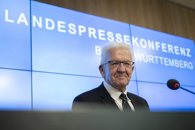 05 May 2026, Baden-Württemberg, Stuttgart: Winfried Kretschmann, Minister President of Baden-Württemberg, sits in his last state press conference. The head of government met with his cabinet for the last time beforehand. Photo: Marijan Murat/dpa