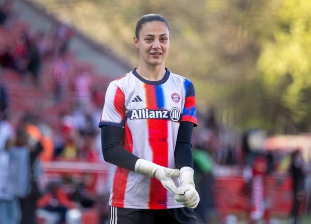 FILED - 22 April 2026, Berlin: Bayern Munich goalkeeper Maria Luisa Grohs pictured ahead of the German Women's Bundesliga soccer match between 1. FC Union Berlin and Bayern Munich at An der Alten Försterei. Photo: Soeren Stache/dpa