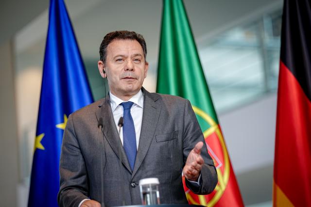 05 May 2026, Berlin: Portugal's Prime Minister Luis Montenegro, speaks during a joint press conference with German Chancellor Friedrich Merz (not pictured) at the German Chancellery in Berlin. Photo: Kay Nietfeld/dpa