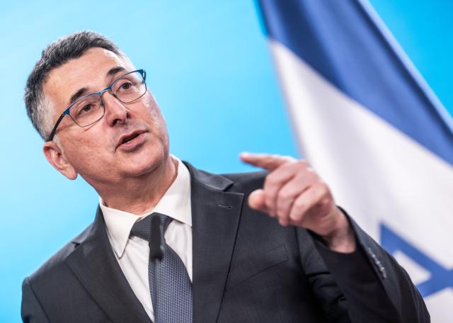 05 May 2026, Berlin: Israeli Foreign Minister Gideon Saar, speaks during a joint press conference with  Johann Wadephul, German Foreign Minister, after their meeting in Berlin. Photo: Michael Kappeler/dpa