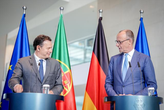 05 May 2026, Berlin: German Chancellor Friedrich Merz holds a joint press conf
erence with Portugal's Prime Minister Luis Montenegro, at the German Chancellery in Berlin. Photo: Kay Nietfeld/dpa