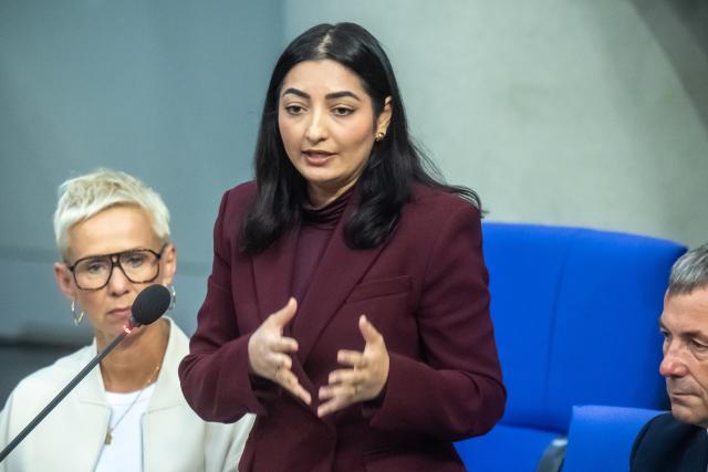 06 May 2026, Berlin: German Minister for Economic Cooperation and Development Reem Alabali Radovan speaks during the question period in the plenary session of the Bundestag. Photo: Michael Kappeler/dpa