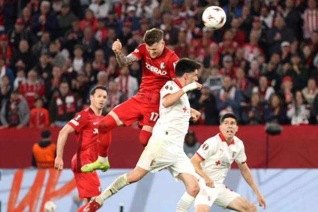 07 May 2026, Baden-Württemberg, Freiburg im Breisgau: Freiburg's Lukas Kuebler scores his side's third goal with a header during the UEFA Europa League semi-final seond leg soccer match between SC Freiburg and SC Braga at Europa Park Stadium. Photo: Philipp von Ditfurth/dpa