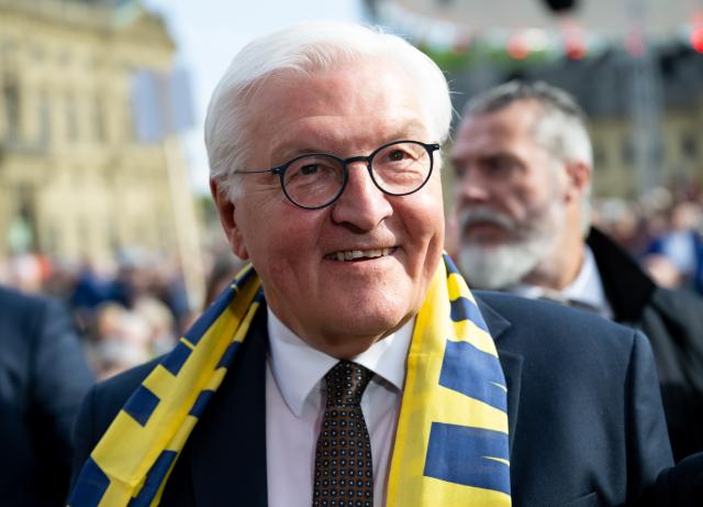 13 May 2026, Bavaria, Wuerzburg: Frank-Walter Steinmeier, President of Germany, attends the official opening of the 104th German Catholic Convention at Residenzplatz. Photo: Sven Hoppe/dpa - ACHTUNG: Nur zur redaktionellen Verwendung im Zusammenhang mit der aktuellen Berichterstattung und nur mit vollständiger Nennung des vorstehenden Credits