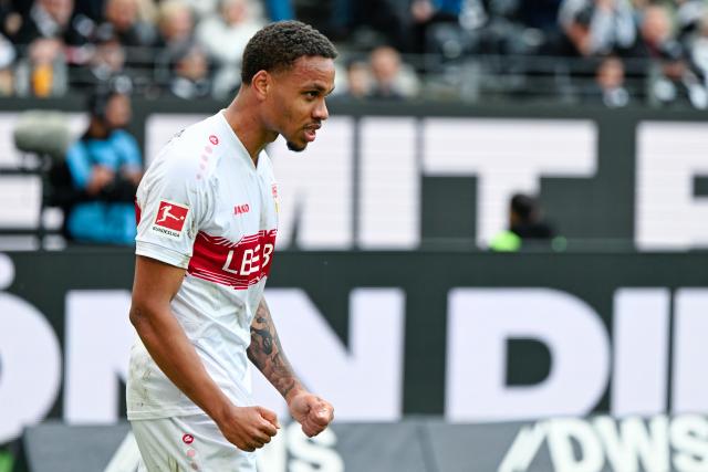 16 May 2026, Hesse, Frankfurt/M.: Stuttgart's Nikolas Nartey celebrates scoring his side's second goal during the German Bundesliga soccer match between Eintracht Frankfurt and VfB Stuttgart at Deutsche Bank Park. Photo: Uwe Anspach/dpa - WICHTIGER HINWEIS: Gemäß den Vorgaben der DFL Deutsche Fußball Liga bzw. des DFB Deutscher Fußball-Bund ist es untersagt, in dem Stadion und/oder vom Spiel angefertigte Fotoaufnahmen in Form von Sequenzbildern und/oder videoähnlichen Fotostrecken zu verwerten bzw. verwerten zu lassen.