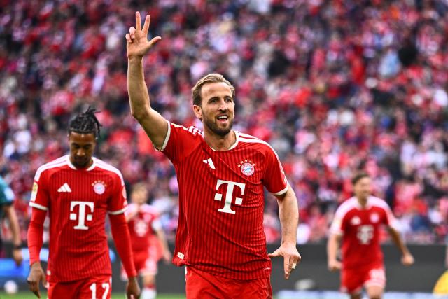 16 May 2026, Bavaria, Munich: Bayern Munich's Harry Kane celebrates scoring his side's fourth goal during the German Bundesliga soccer match between Bayern Munich and 1. FC Cologne at Allianz Arena. Photo: Tom Weller/dpa - IMPORTANT NOTICE: DFL and DFB regulations prohibit any use of photographs as image sequences and/or quasi-video.