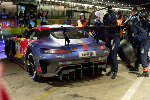 16 May 2026, Rhineland-Palatinate, Nuremberg: A pit stop for Dutch racing driver Max Verstappen's Mercedes-AMG GT3 during the 24-hour race at the Nuerburgring. Photo: Thomas Frey/dpa
