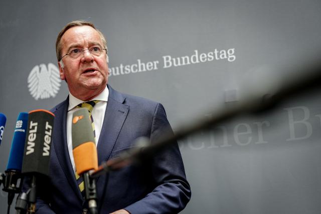 20 May 2026, Berlin: Boris Pistorius, German Minister of Defense, gives a press statement after a meeting of the German Parliament's (Bundestag) Defence Committee on German Armed Forces (Bundeswehr) procurement. Photo: Kay Nietfeld/dpa