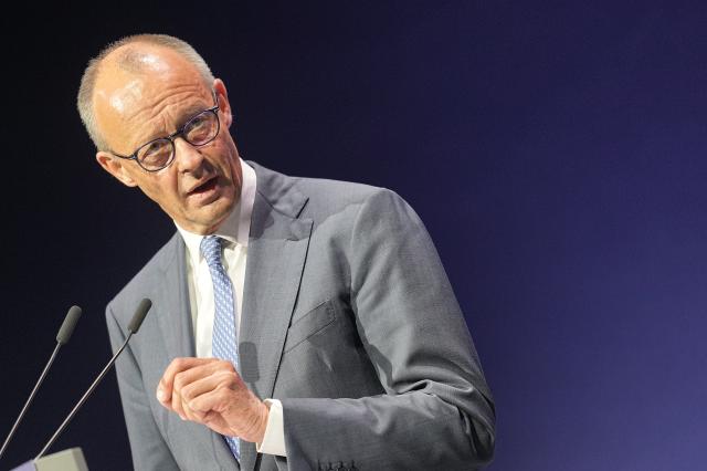 20 May 2026, Berlin: German Chancellor Friedrich Merz speaks during the "ZVEI eSummit" conference in Berlin. Merz addressed the integration and development of artificial intelligence (AI) across the country's electrical and digital manufacturing sectors. Photo: Michael Kappeler/dpa