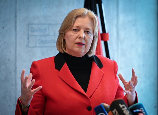 20 May 2026, Berlin: German Minister of Labor and Social Affairs Baerbel Bas speaks during a press conference held after the inaugural meeting of the expert panel on "Digitalization and Welfare State Reform" at the GovTech Campus. Photo: Soeren Stache/dpa
