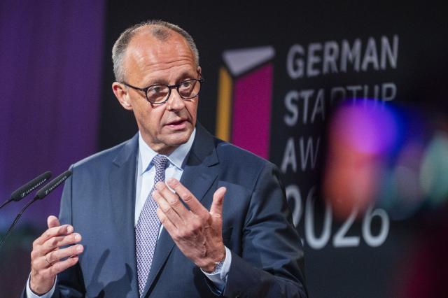 21 May 2026, Berlin: Germany's Chancellor Friedrich Merz speaks at the 'German Startup Awards 2026' ceremony. Photo: Christophe Gateau/dpa