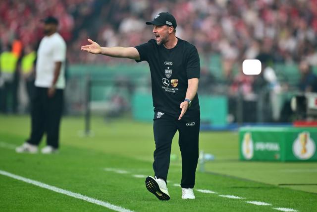 23 May 2026, Berlin: Stuttgart coach Sebastian Hoeness reacts from the touchline during the German DFB Cup Final between Bayern Munich and VfB Stuttgart at the Olympic Stadium in Berlin. Photo: Sebastian Gollnow/dpa