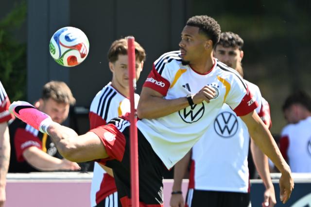 28 May 2026, Bavaria, Herzogenaurach: Germany's Felix Kalu Nmecha in action during the team's training session ahead of the 2026 FIFA World Cup kick off match against Curacao in Houston. Photo: Federico Gambarini/dpa
