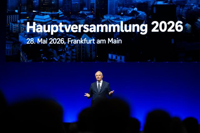 28 May 2026, Hesse, Frankfurt_Main: Christian Sewing, CEO of Deutsche Bank, speaks during the Annual General Meeting of Deutsche Bank at Messe Frankfurt. Photo: Florian Wiegand/dpa