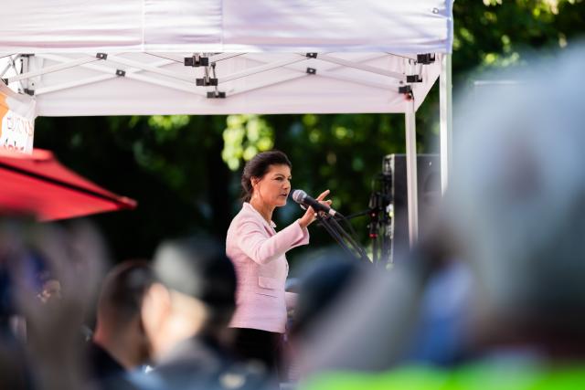 28 May 2026, Berlin: Sahra Wagenknecht, founder of the Sahra Wagenknecht Alliance (BSW) and chair of the BSW's Core Values Commission, speaks at a BSW rally at Lucie-Leydicke-Platz in Berlin-Schoeneberg. Ahead of the Berlin House of Representatives election on September 20, 2026, the BSW is hosting a rally and inviting attendees to join party founder Wagenknecht for a visit to a local pub. Photo: Christoph Soeder/dpa
