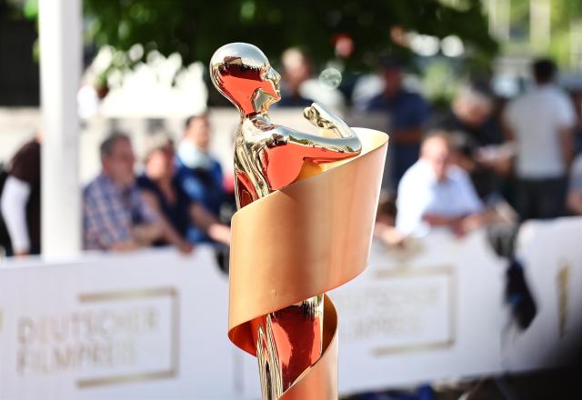 29 May 2026, Berlin: A Golden Lola is on display ahead of the German Film Awards ceremony. Photo: Christoph Soeder/dpa