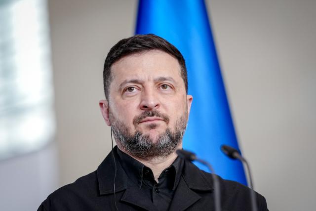 FILED - 14 April 2026, Berlin: FILE PHOTO - Ukrainian President Volodymyr Zelensky takes part in a press conference at the Federal Chancellery during the German-Ukrainian intergovernmental consultations. Photo: Kay Nietfeld/dpa