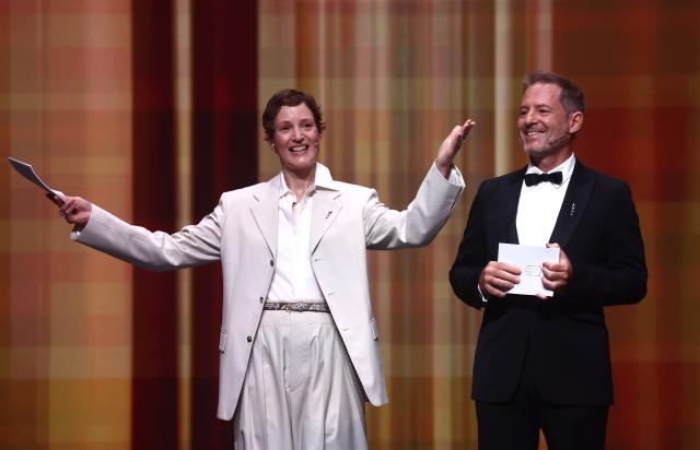 29 May 2026, Berlin: Luxembourgish-German actress and President of the German Film Academy Vicky Krieps (L) and director and President of the German Film Academy Florian Gallenberger open the German Film Awards ceremony at the Palais am Funkturm. Photo: Christoph Soeder/dpa