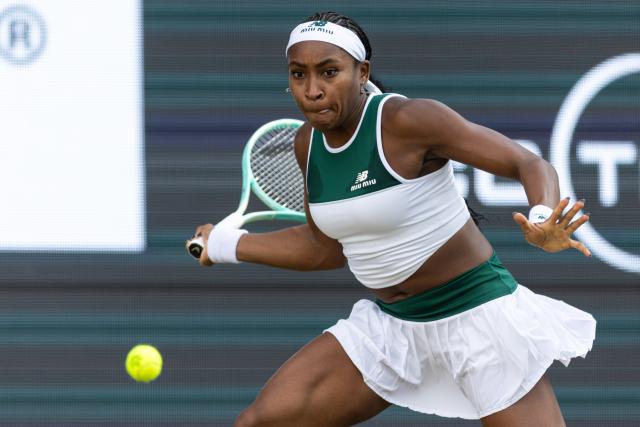 FILED - 19 June 2025, Berlin: FILE PHOTO - American tennis player Coco Gauff plays a forehand return against Chian's Wang Xinyu during their women's singles round of 16 tennis match at the Berlin Open at Steffi Graf Stadium. Photo: Hannes P Albert/dpa