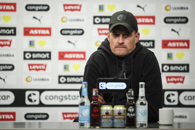 FILED - 16 May 2026, Hamburg: FILE PHOTO - St. Pauli coach Alexander Blessin attends a press conference at the Millerntor Stadium. St Pauli Hamburg are parting ways with coach Alexander Blessin following their relegation from the Bundesliga, the Bild newspaper reported on Thursday. Photo: Christian Charisius/dpa - IMPORTANT NOTE: In accordance with the regulations of the DFL German Football League and the DFB German Football Association, it is prohibited to utilize or have utilized photographs taken in the stadium and/or of the match in the form of sequential images and/or video-like photo series.