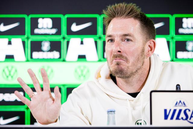 04 June 2026, Lower Saxony, Wolfsburg: Tobias Strobl, VfL Wolfsburg new coach speaks during a press conference of the German 2nd Bundesliga club VfL Wolfsburg at the Volkswagen Arena. Photo: Moritz Frankenberg/dpa