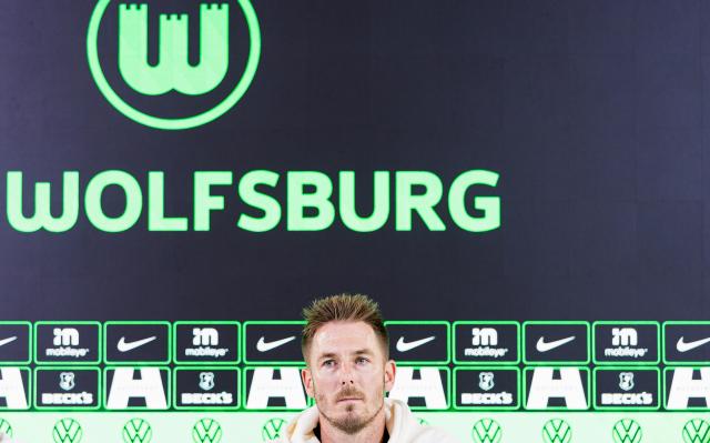 04 June 2026, Lower Saxony, Wolfsburg: Tobias Strobl, VfL Wolfsburg new coach speaks during a press conference of the German 2nd Bundesliga club VfL Wolfsburg at the Volkswagen Arena. Photo: Moritz Frankenberg/dpa