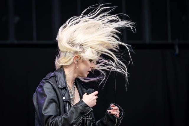 05 June 2026, Bavaria, Nuremberg: Taylor Momsen, lead singer of the American rock band The Pretty Reckless, performs on stage at a rock open-air festival. Photo: Daniel Karmann/dpa