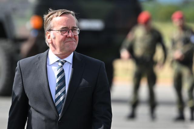 06 June 2026, Bavaria, Neubiberg: Boris Pistorius, German Minister of Defense, takes part in a promotion appeal for officer candidates on the grounds of the German Armed Forces (Bundeswehr) University during the Bundeswehr Day. Photo: Sven Hoppe/dpa