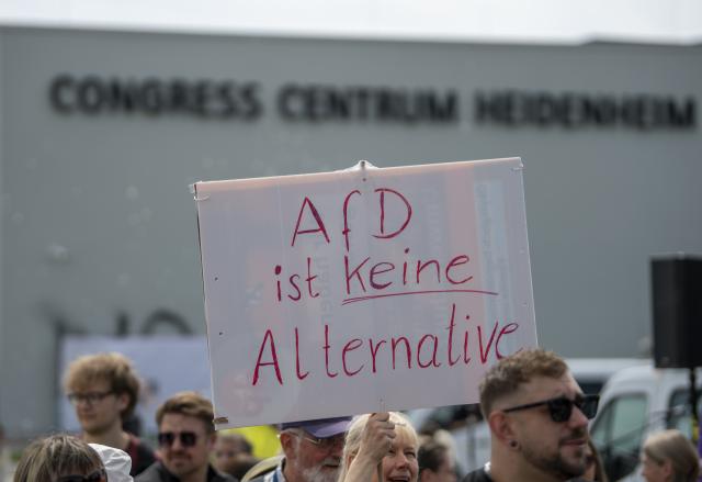06 June 2026, Baden-Württemberg, Heidenheim: Demonstrators protest against the Alternative for Germany (AfD) state party conference. Photo: Stefan Puchner/dpa