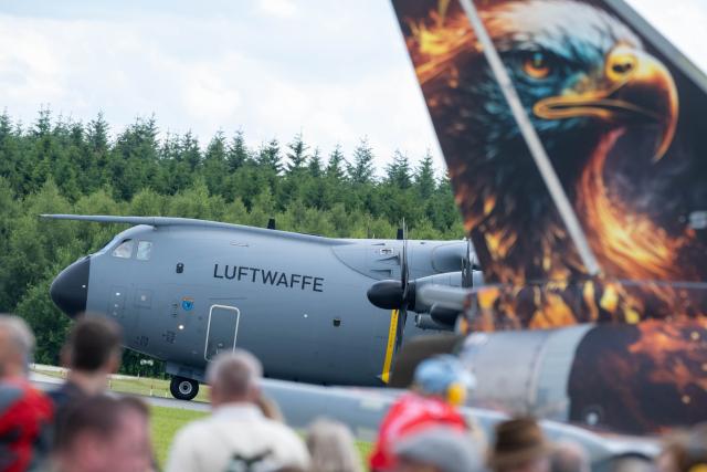 06 June 2026, Mecklenburg-Western Pomerania, Laage: An Air Force Airbus A400M is on display at the Bundeswehr Day event at Laage Air Base, home to Tactical Air Force Wing 73 "Steinhoff". Photo: Stefan Sauer/dpa