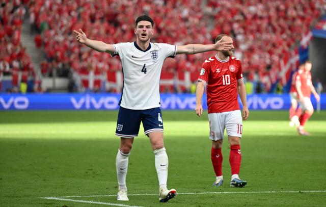 FILED - 20 June 2024, Hesse, Frankfurt/M.: FILE PHOTO - England's Declan Rice reacts during the UEFA Euro 2024 European Championship soccer match between Denmark and England at Frankfurt Arena. Photo: Arne Dedert/dpa