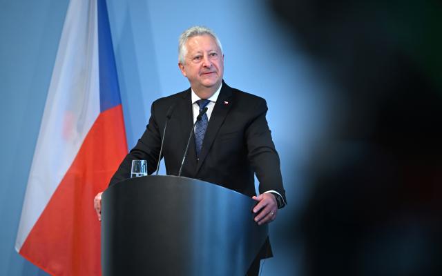 09 June 2026, Berlin: Jan Jaros Zuna, Minister of Defence and Deputy Prime Minister of the Czech Republic, speaks during a press conference with Boris Pistorius, Germany's Minister of Defence. Photo: Elisa Schu/dpa