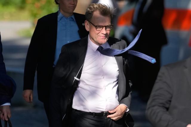 09 June 2026, Berlin: Johann Wadephul, German Foreign Minister, arrives to the Seeheimer Kreis asparagus tour of the Social Democrats in Berlin. Photo: Markus Schreiber/AP-Pool/dpa