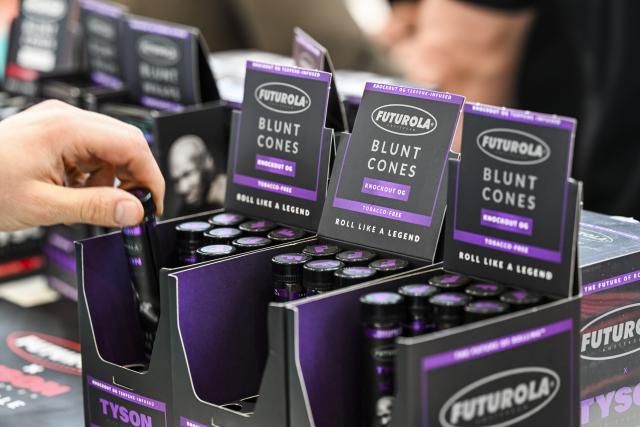 11 June 2026, Berlin: "Blunt Cones" are displayed during the "Mary Jane Berlin" cannabis trade fair at a "Summit Smoke" stand. Around 700 exhibitors present cannabis-related products. The organizers are expecting around 75,000 visitors for the tenth anniversary. Photo: Jens Kalaene/dpa