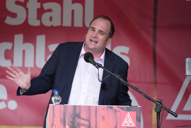 12 June 2026, Berlin: Sebastian Roloff of the Social Democratic Party (SPD) speaks at the IG Metall union rally on the future of the steel industry. Photo: Sven Kaeuler/dpa