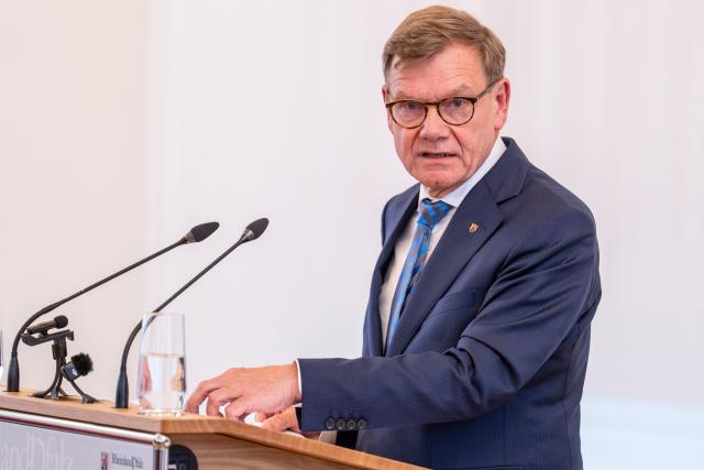 12 June 2026, Rhineland-Palatinate, Mainz: Johann Wadephul, German Minister of Foreign Affairs, delivers the Stresemann speech at the meeting of the Stresemann Society. . Photo: Andreas Arnold/dpa
