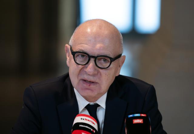 FILED - 05 February 2026, Berlin: Bernd Neuendorf, President of the German Football Association (DFB), speaks during a press conference. Photo: Soeren Stache/dpa - IMPORTANT NOTE: In accordance with the regulations of the DFL German Football League and the DFB German Football Association, it is prohibited to utilize or have utilized photographs taken in the stadium and/or of the match in the form of sequential images and/or video-like photo series.