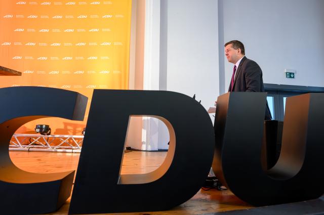 13 June 2026, Saxony-Anhalt, Dessau-Roßlau: Sven Schulze (CDU), Minister-President of Saxony-Anhalt, takes the stage at the CDU Saxony-Anhalt state party convention in Dessau. With about three months to go before the state elections in Saxony-Anhalt, delegates from the ruling party intend, among other things, to adopt their platform for the state election. Photo: Hendrik Schmidt/dpa