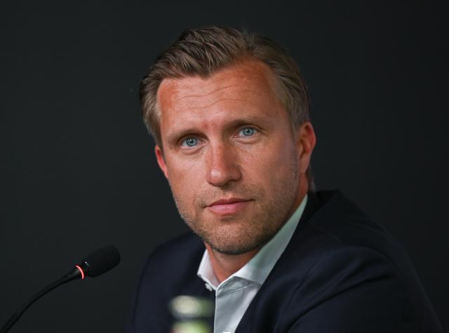 FILED - 07 July 2023, Hesse, Frankfurt/Main: Markus Kroesche, sports director of Eintracht Frankfurt, takes part in a press conference for the team's summer camp. Photo: Arne Dedert/dpa