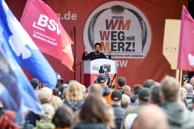 13 June 2026, Saxony-Anhalt, Magdeburg: Sahra Wagenknecht, party founder of BSW, addresses participants at a BSW rally held under the slogan 'Merz must go! Against energy rip-offs and the economic crisis' on the station square in the state capital. Photo: Peter Gercke/dpa