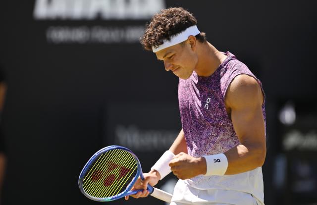 FILED - 13 June 2026, Baden-Wuerttemberg, Stuttgart: American tennis player Ben Shelton reacts after his victory over Czech Republic's Jiri Lehecka during their Semi-Final tennis match during Day Six of the Stuttgart Open Tennis Tournament. Photo: Marijan Murat/dpa