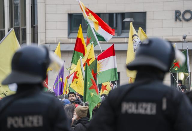 17 January 2026, Hesse, Frankfurt am Main: Kurds take part in a demonstration in Berlin, against the transitional government in Syria. Photo: Andreas Arnold/dpa