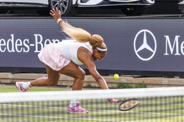16 June 2026, Berlin: US tennis player Serena Williams in action during her women's doubles match with Czech Republic's Karolina Muchova against Mexico's Giuliana Olmos and New Zealand's Erin Routliffe on the German Open Tennis Tournament. Photo: Andreas Gora/dpa