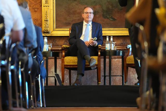 16 June 2026, Hamburg: German Minister of the Interior Alexander Dobrindt speaks in the Kaisersaal at City Hall during the event "Strengthening Security Together-Resilience for Germany and Hamburg" hosted by The Christian Democratic Union of Germany (CDU) parliamentary group in the Hamburg Parliament. Photo: Marcus Brandt/dpa