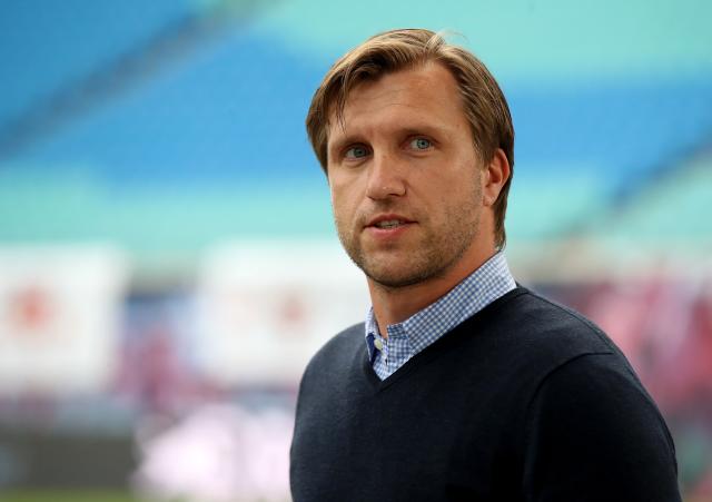 FILED - 27 May 2020, Sachsen, Leipzig: FILE PHOTO - Markus Kroesche, RB Leipzig's sporting director, is pictured during the German Bundesliga match between RB Leipzig and Hertha BSC at the Red Bull Arena in Leipzig. Eintracht Frankfurt head of sport Markus Krösche will not join AC Milan in a similar role, media reports said on Wednesday. Photo: Alexander Hassenstein/Getty Images Europe/Pool/dpa - WICHTIGER HINWEIS: Gemäß den Vorgaben der DFL Deutsche Fußball Liga bzw. des DFB Deutscher Fußball-Bund ist es untersagt, in dem Stadion und/oder vom Spiel angefertigte Fotoaufnahmen in Form von Sequenzbildern und/oder videoähnlichen Fotostrecken zu verwerten bzw. verwerten zu lassen.