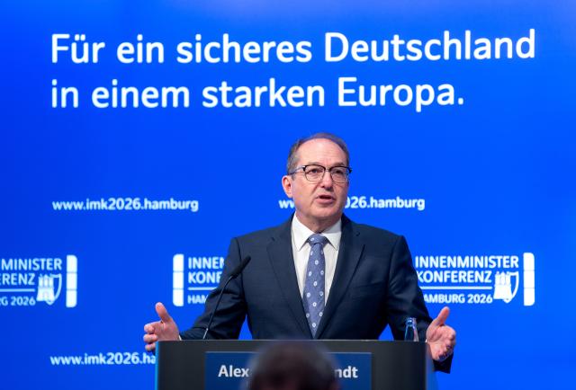 19 June 2026, Hamburg: Alexander Dobrindt (CSU), German Minister of the Interior, speaks during a press conference following the 2026 Conference of Interior Ministers (IMK). Photo: Daniel Bockwoldt/dpa