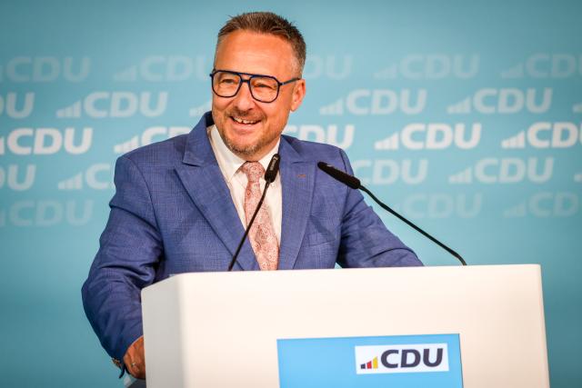 20 June 2026, Bremen: Heiko Strohmann, state chairman of the Christian Democratic Union of Germany (CDU) in Bremen, speaks at the start of the Bremen CDU's state party convention. Photo: Focke Strangmann/dpa