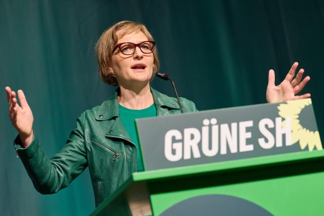 20 June 2026, Schleswig-Holstein, Neumuenster: Franziska Brantner, federal chair of Alliance 90/The Greens, speaks on stage during a state party convention of the Greens in Schleswig-Holstein. Photo: Georg Wendt/dpa